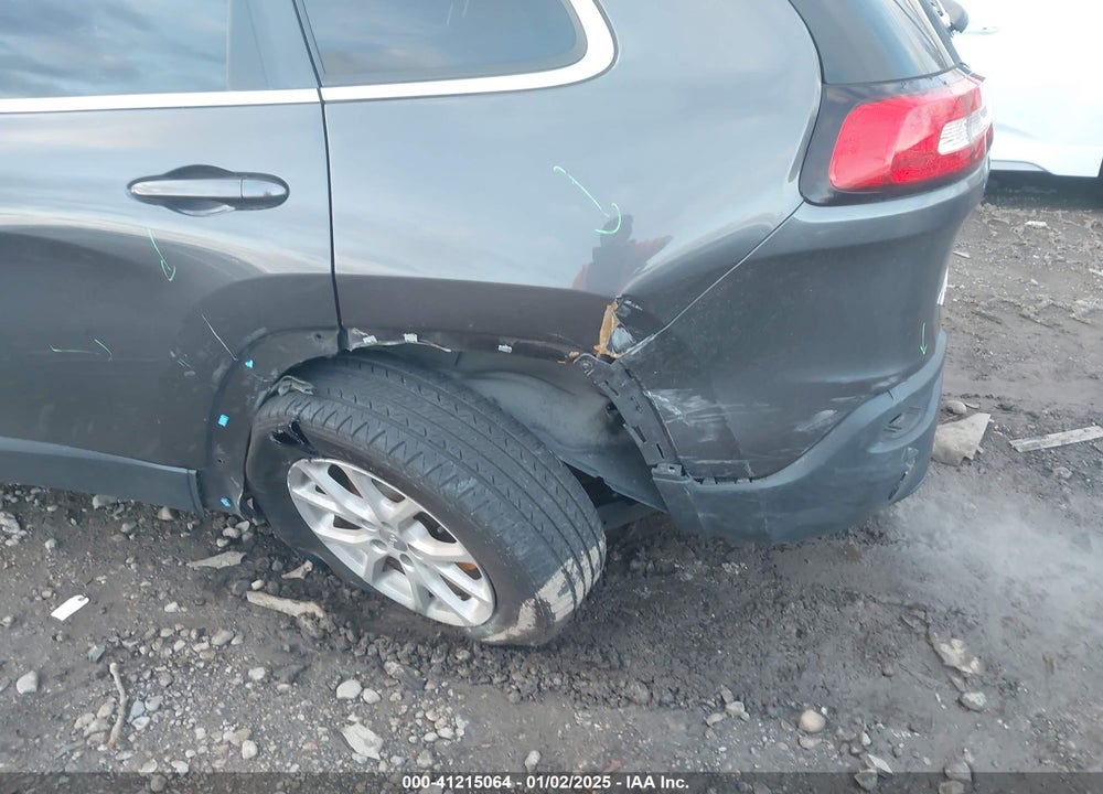 2016 JEEP CHEROKEE LATITUDE VIN: 1C4PJMCB4GW141886