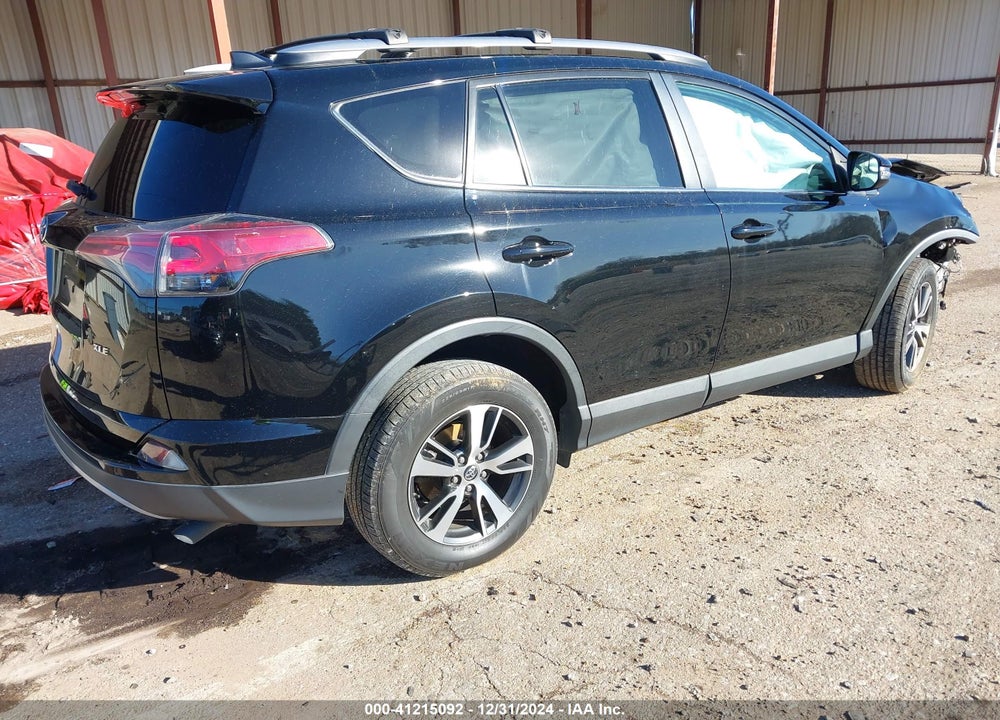 2017 TOYOTA RAV4 XLE VIN: 2T3WFREV5HW371311