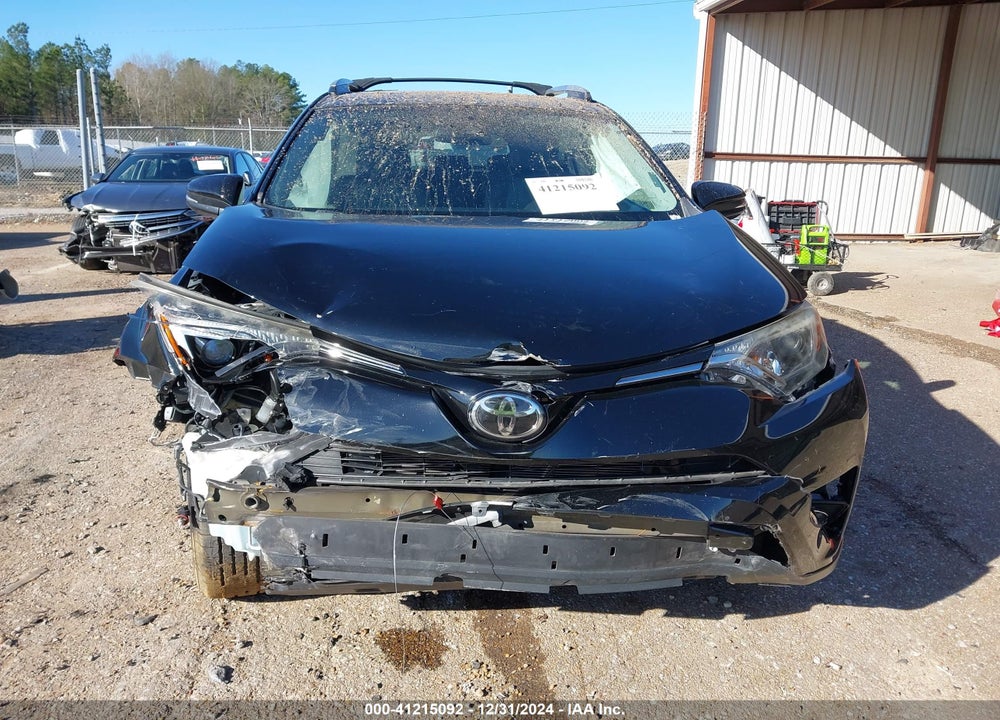 2017 TOYOTA RAV4 XLE VIN: 2T3WFREV5HW371311
