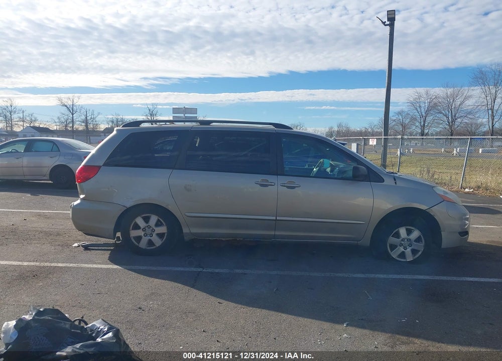 2006 TOYOTA SIENNA LE VIN: 5TDZA23C56S421241