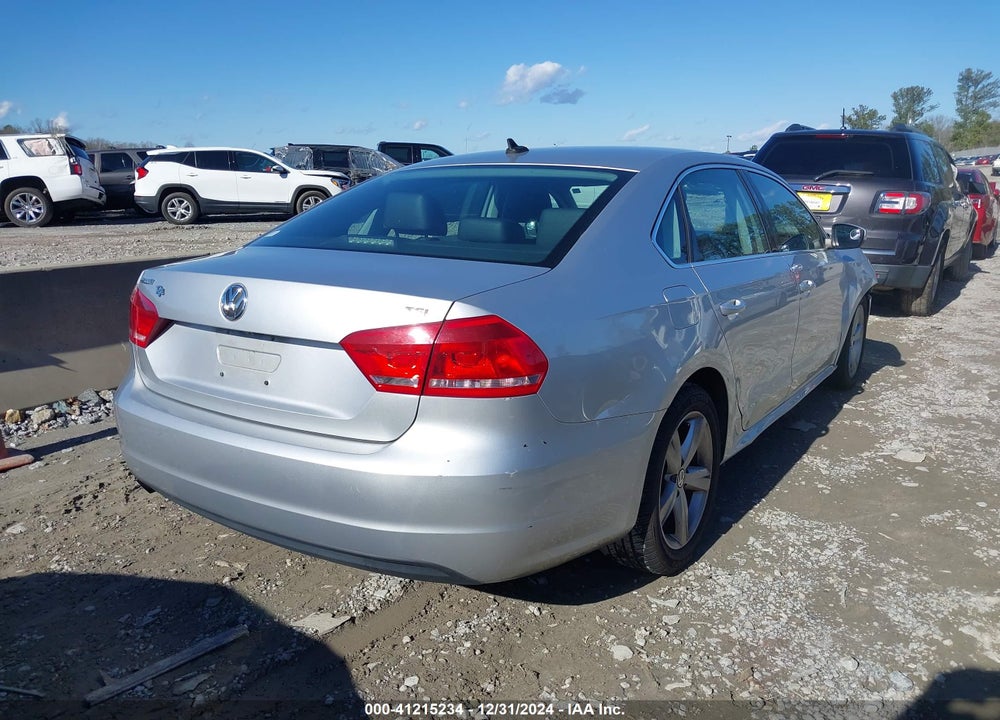 2015 VOLKSWAGEN PASSAT 1.8T LIMITED EDITION VIN: 1VWAT7A34FC088889