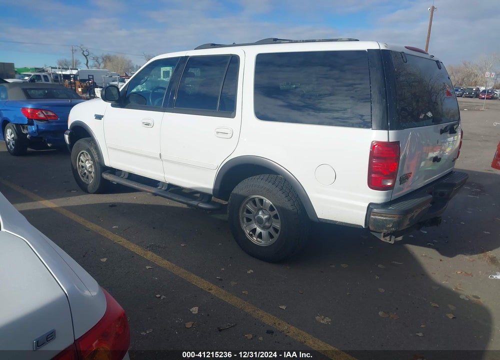 2000 FORD EXPEDITION XLT VIN: 1FMPU16L0YLB82430