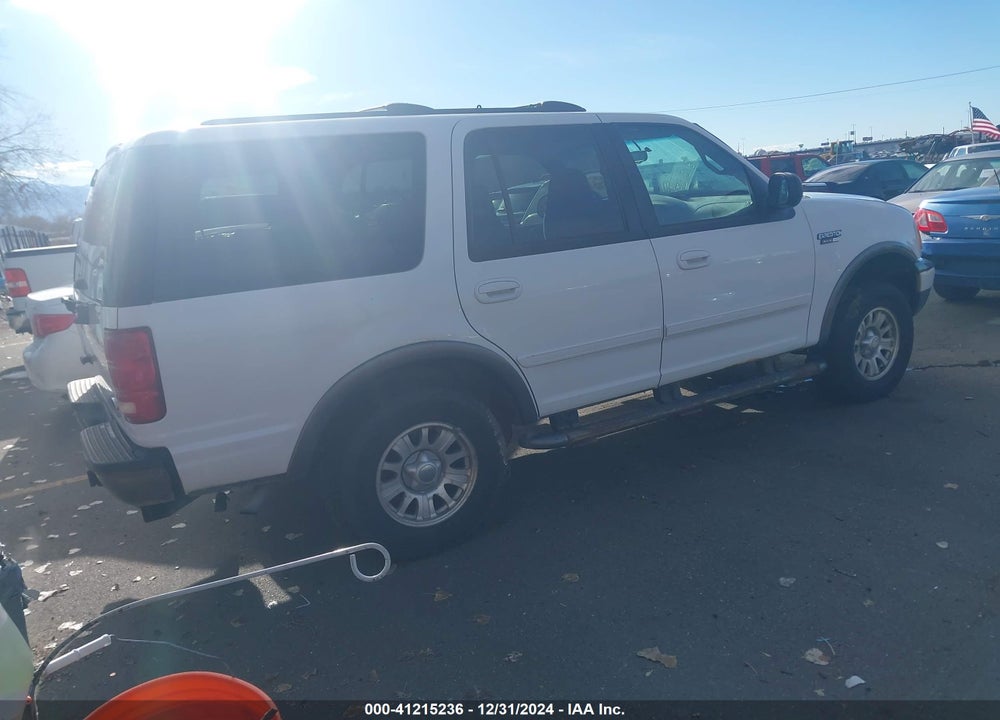 2000 FORD EXPEDITION XLT VIN: 1FMPU16L0YLB82430