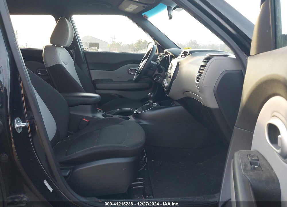 2016 KIA SOUL VIN: KNDJN2A25G7270148