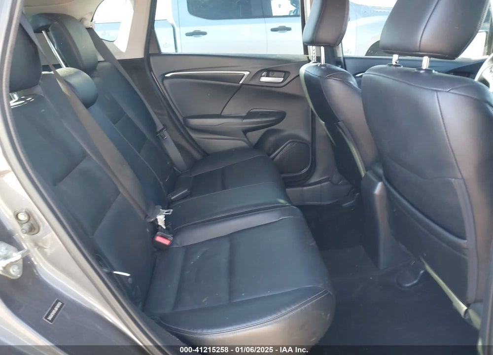 2018 HONDA FIT VIN: 3HGGK5H95JM706552