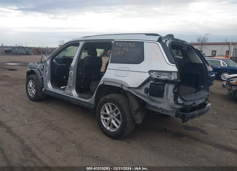 2023 JEEP GRAND CHEROKEE L VIN: 1C4RJKAG7P8812824