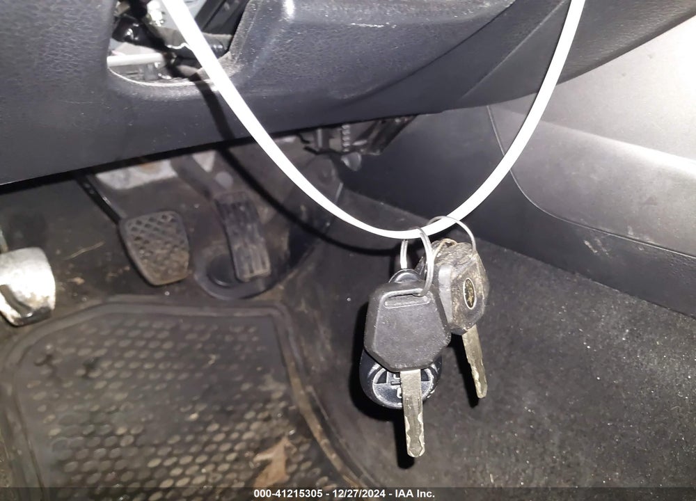 2011 SUBARU FORESTER 2.5X PREMIUM VIN: JF2SHBDC7BG752601