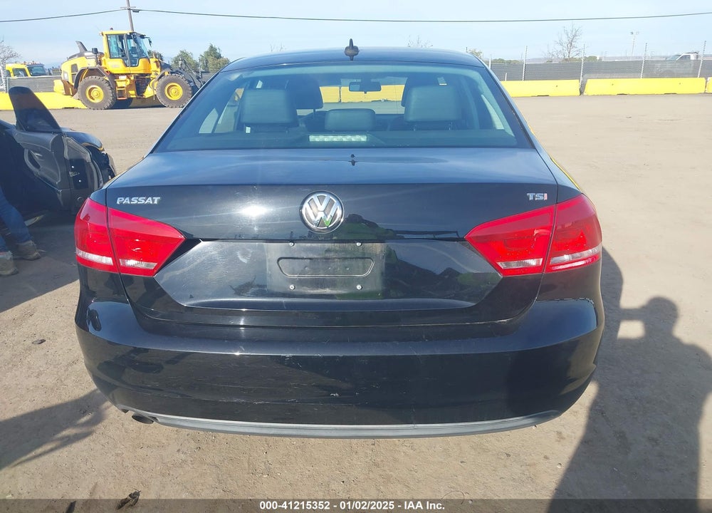 2014 VOLKSWAGEN PASSAT 1.8T WOLFSBURG EDITION VIN: 1VWAT7A39EC042666