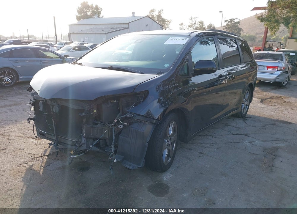 2018 TOYOTA SIENNA SE/SE PREMIUM VIN: 5TDXZ3DC5JS915791