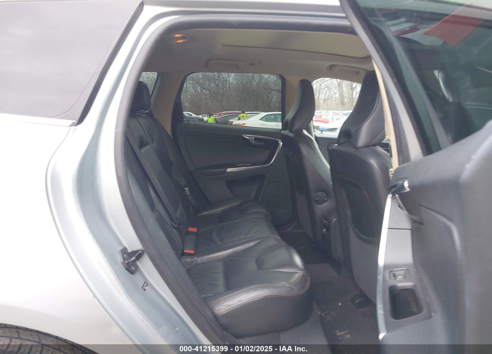 2012 VOLVO XC60 3.2/3.2 PLATINUM/3.2 PREMIER/3.2 PREMIER PLUS VIN: YV4952DL3C2327880