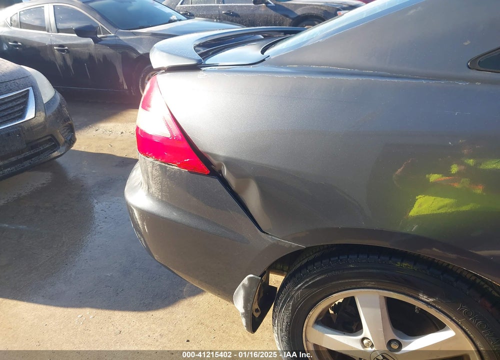 2004 HONDA ACCORD 2.4 EX VIN: 1HGCM726X4A004909