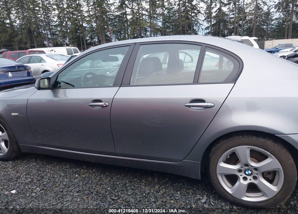 2008 BMW 535 XI VIN: WBANV935X8CZ68147