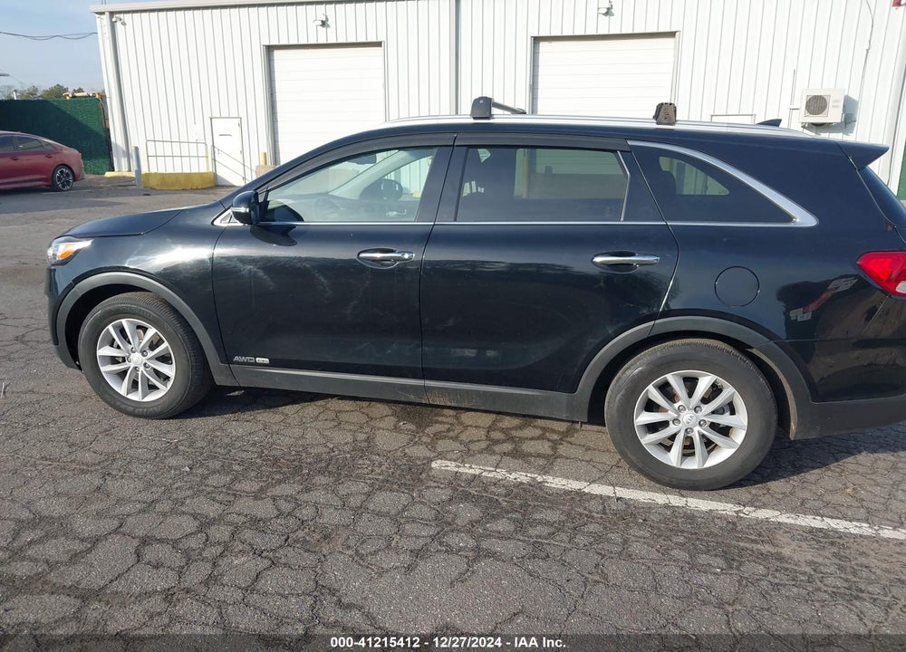 2018 KIA SORENTO 3.3L LX VIN: 5XYPGDA57JG365041