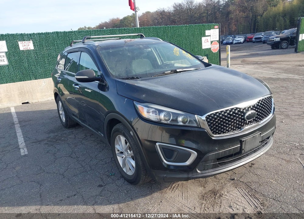 2018 KIA SORENTO 3.3L LX VIN: 5XYPGDA57JG365041