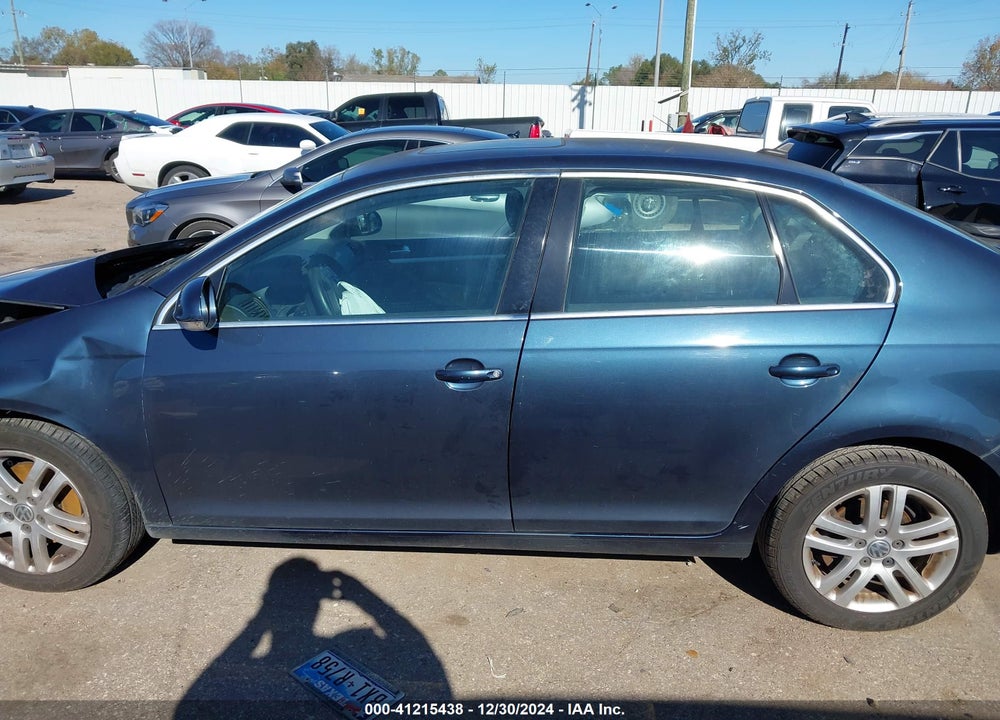 2007 VOLKSWAGEN JETTA VIN: 3VWSF71K57M097684