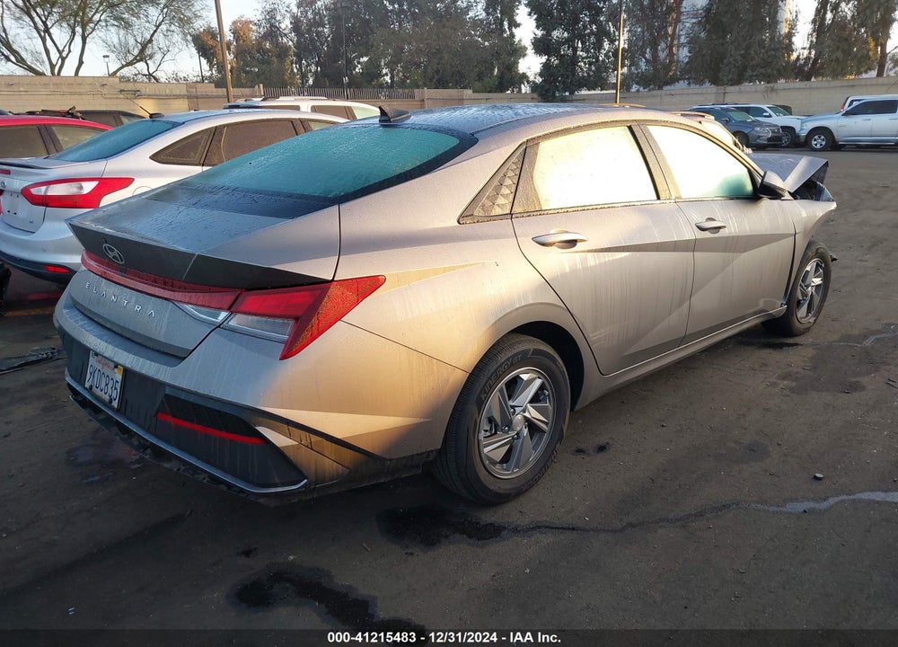 2024 HYUNDAI ELANTRA VIN: KMHLL4DG0RU660382