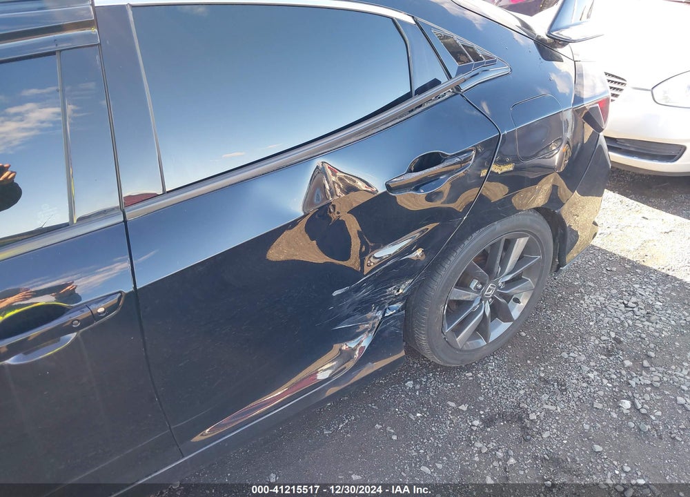 2018 HONDA CIVIC EX VIN: SHHFK7H51JU419988
