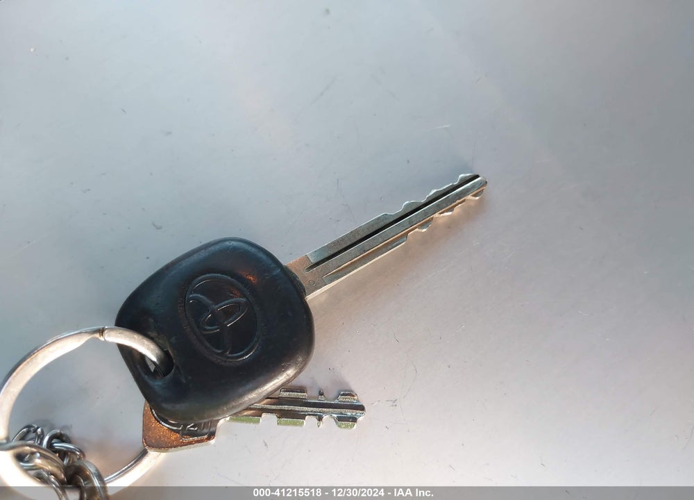 2010 TOYOTA HIGHLANDER SE VIN: 5TDKK3EH5AS021492