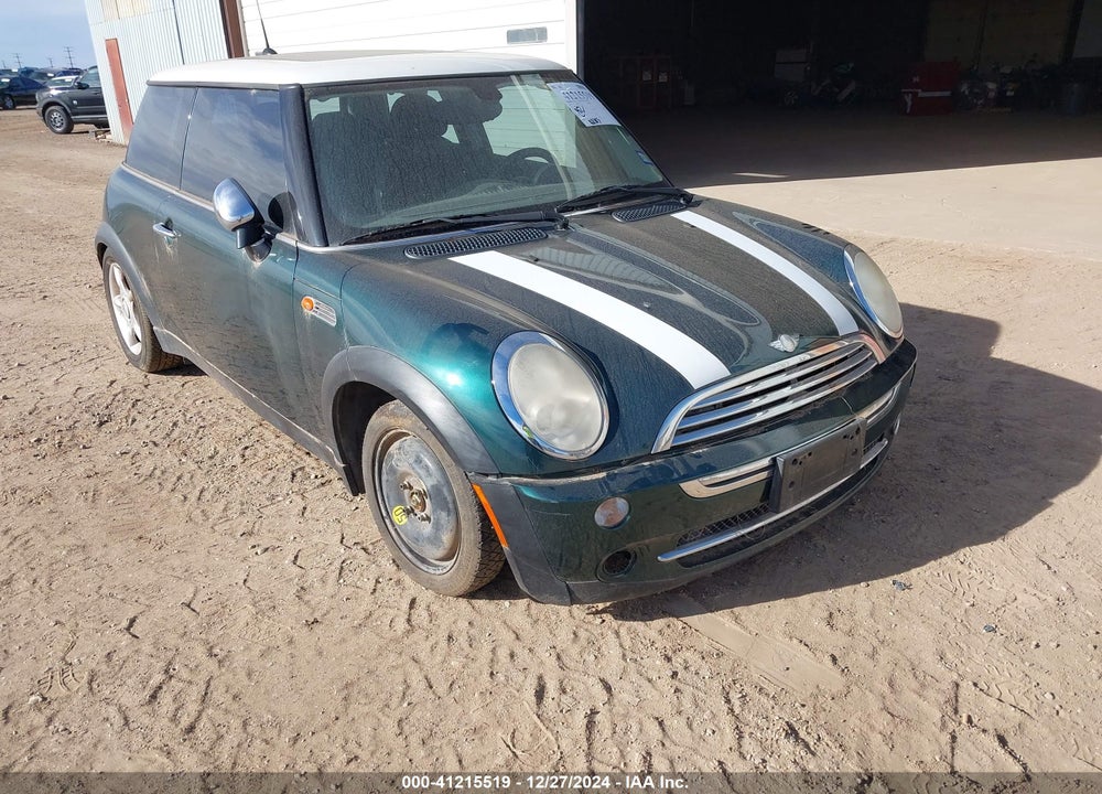 2006 MINI COOPER VIN: WMWRC335X6TJ75609
