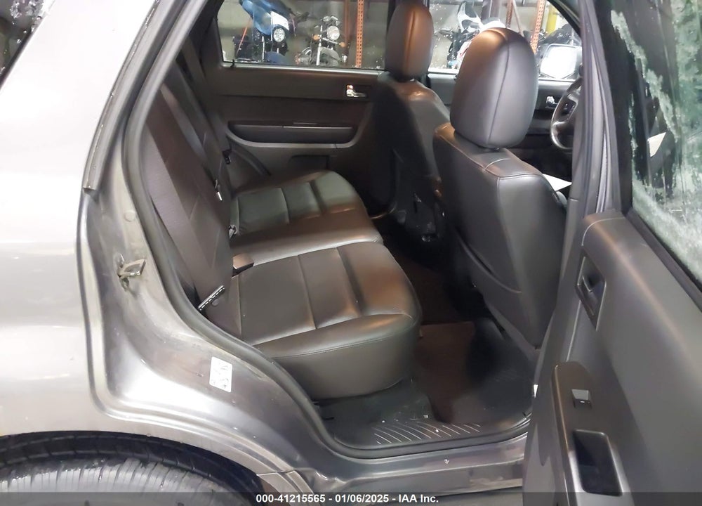2011 FORD ESCAPE LIMITED VIN: 1FMCU9E74BKB00004