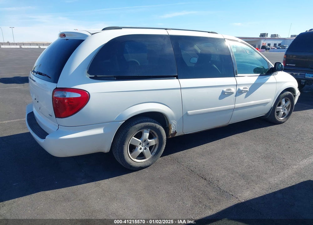 2007 DODGE GRAND CARAVAN VIN: 2D4GP44L87R344894
