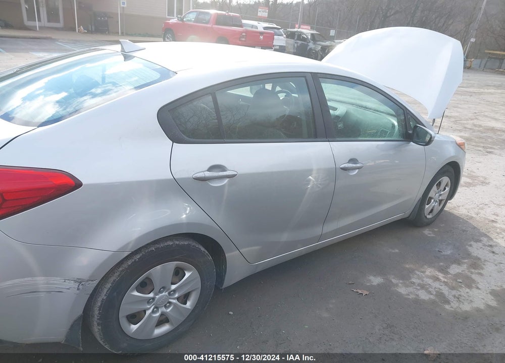 2016 KIA FORTE VIN: KNAFK4A60G5503973