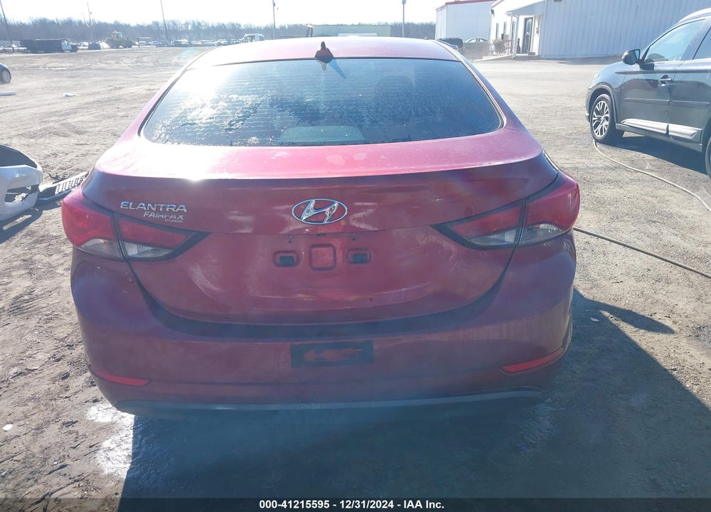 2016 HYUNDAI ELANTRA SE VIN: 5NPDH4AE7GH722929