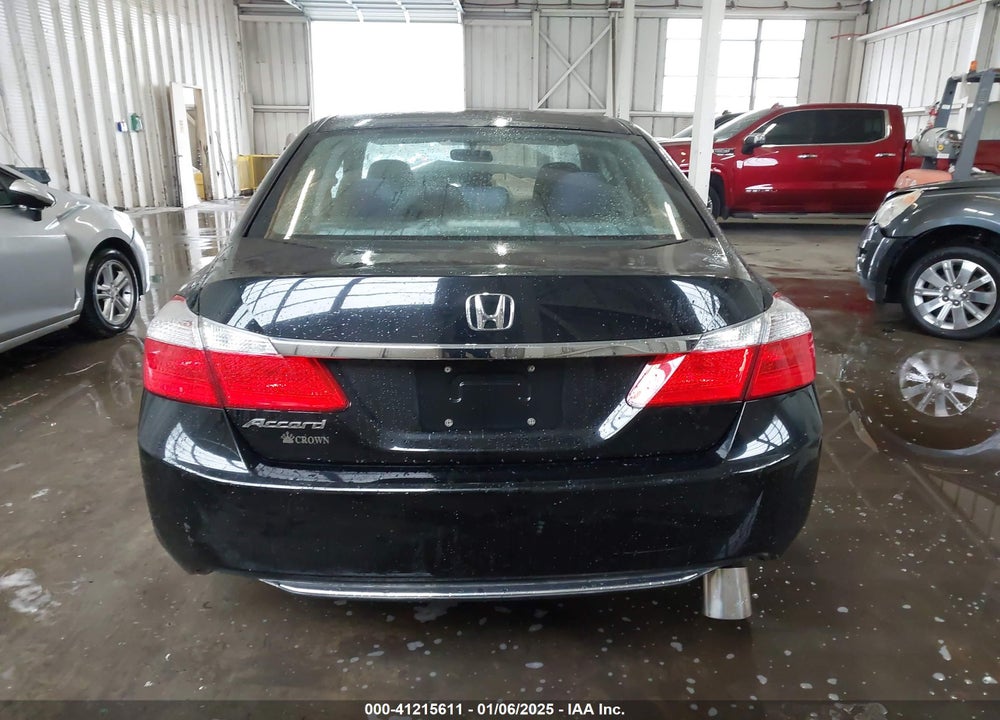 2015 HONDA ACCORD VIN: 1HGCR2F37FA062337