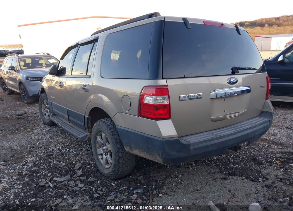 2007 FORD EXPEDITION VIN: 1FMFU16587LA96083