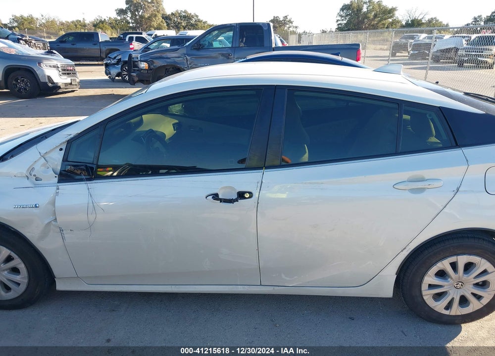 2020 TOYOTA PRIUS VIN: JTDKARFU1L3112233