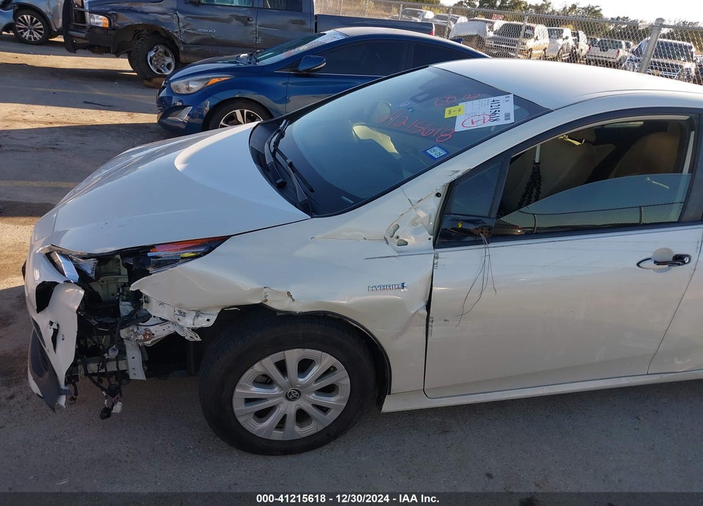 2020 TOYOTA PRIUS VIN: JTDKARFU1L3112233