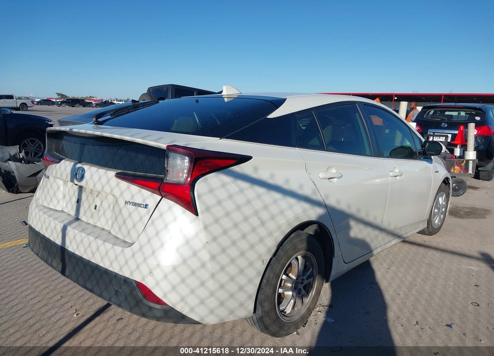 2020 TOYOTA PRIUS VIN: JTDKARFU1L3112233