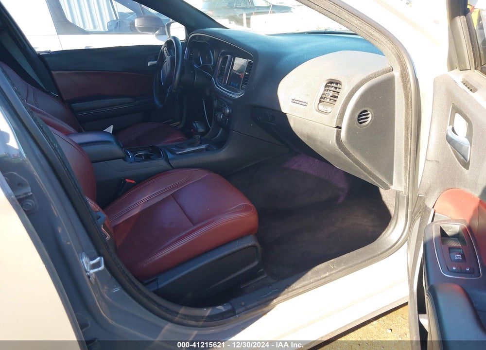 2018 DODGE CHARGER VIN: 2C3CDXCT5JH217643