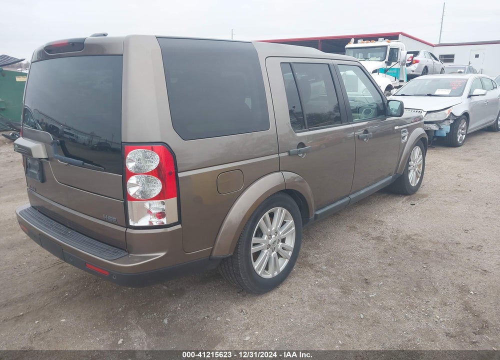 2011 LAND ROVER LR4 VIN: SALAK2D48BA547563