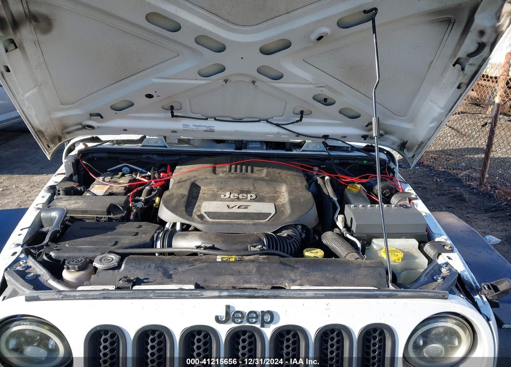2017 JEEP WRANGLER UNLIMITED SPORT 4X4 VIN: 1C4BJWDGXHL562045