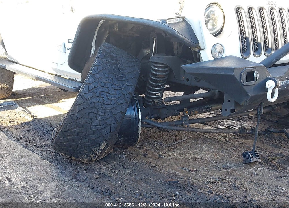 2017 JEEP WRANGLER UNLIMITED SPORT 4X4 VIN: 1C4BJWDGXHL562045