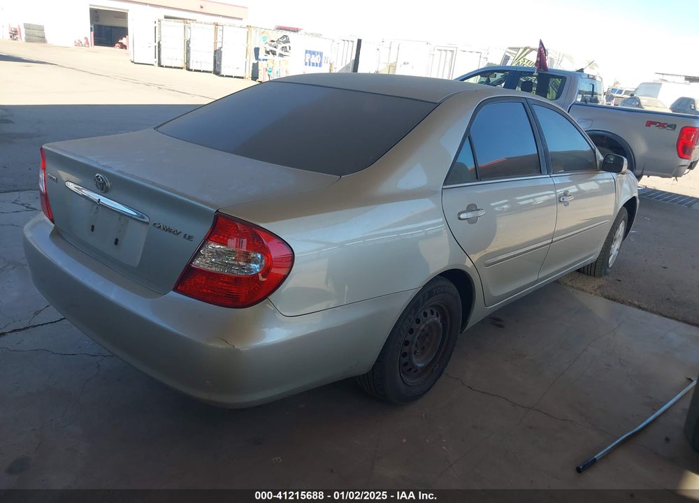2002 TOYOTA CAMRY LE VIN: JTDBE32K220025656