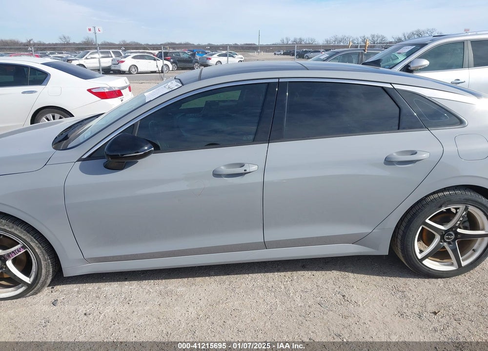 2021 KIA K5 VIN: 5XXG64J29MG077264