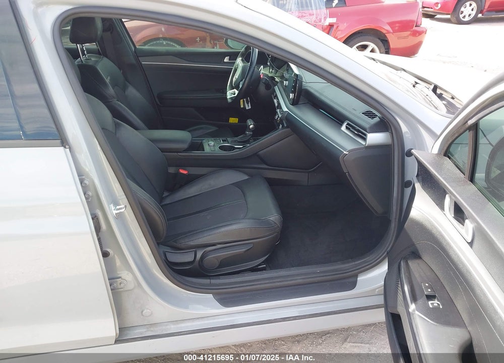 2021 KIA K5 VIN: 5XXG64J29MG077264