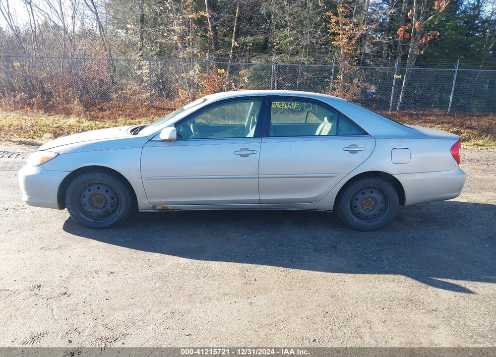 2004 TOYOTA CAMRY LE VIN: 4T1BE32K64U334568