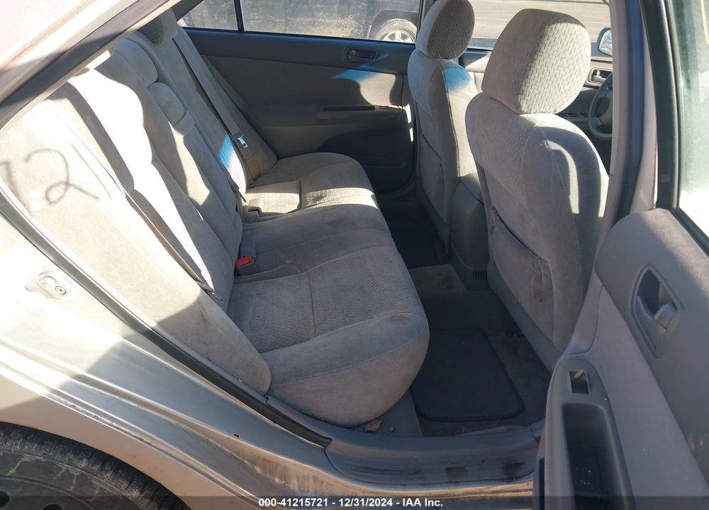 2004 TOYOTA CAMRY LE VIN: 4T1BE32K64U334568