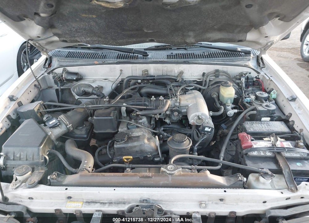 2000 TOYOTA 4RUNNER VIN: JT3GM84R3Y0065824