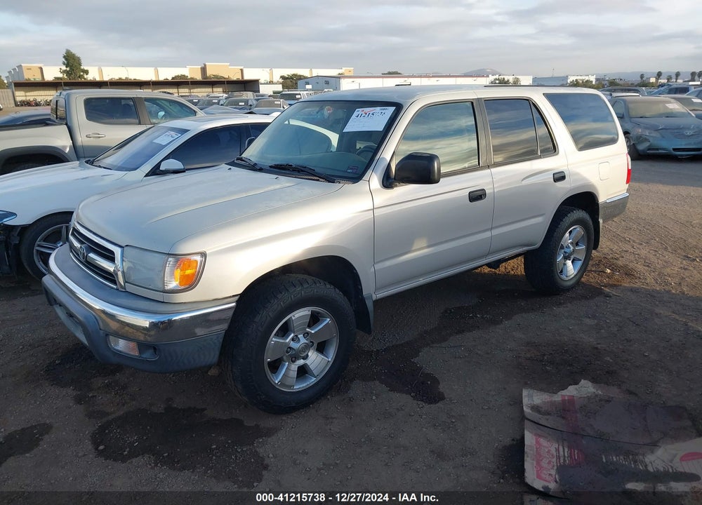2000 TOYOTA 4RUNNER VIN: JT3GM84R3Y0065824