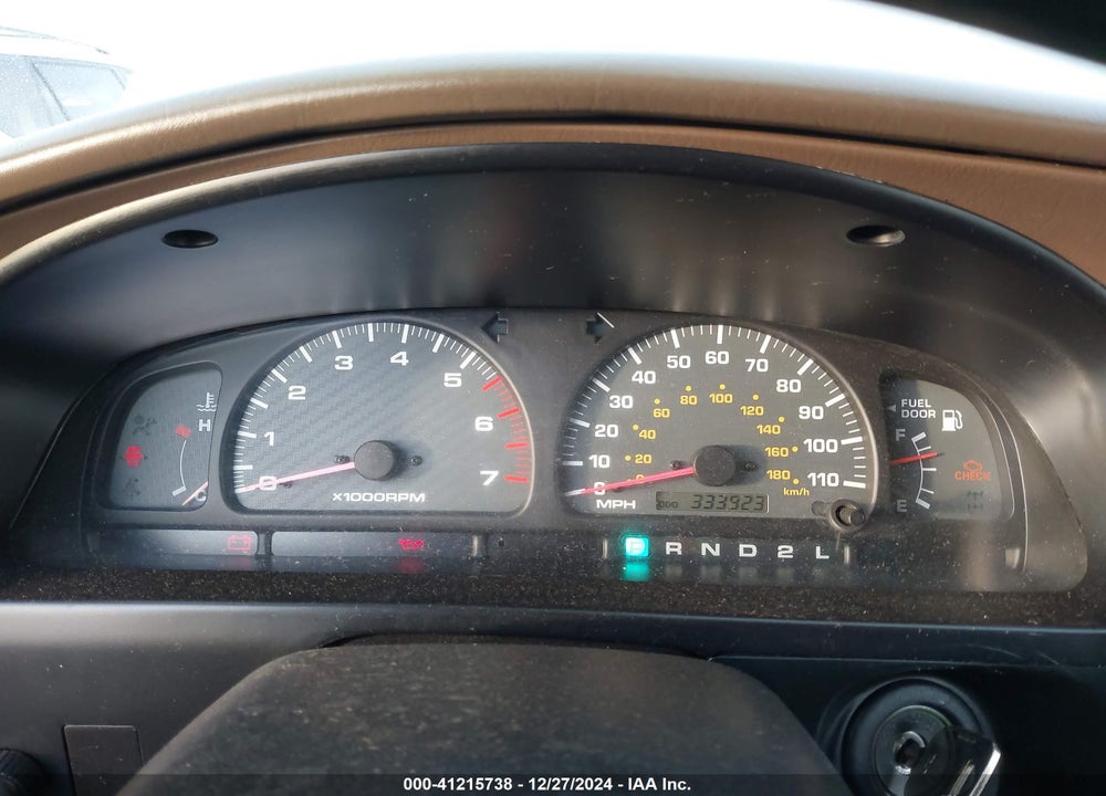 2000 TOYOTA 4RUNNER VIN: JT3GM84R3Y0065824