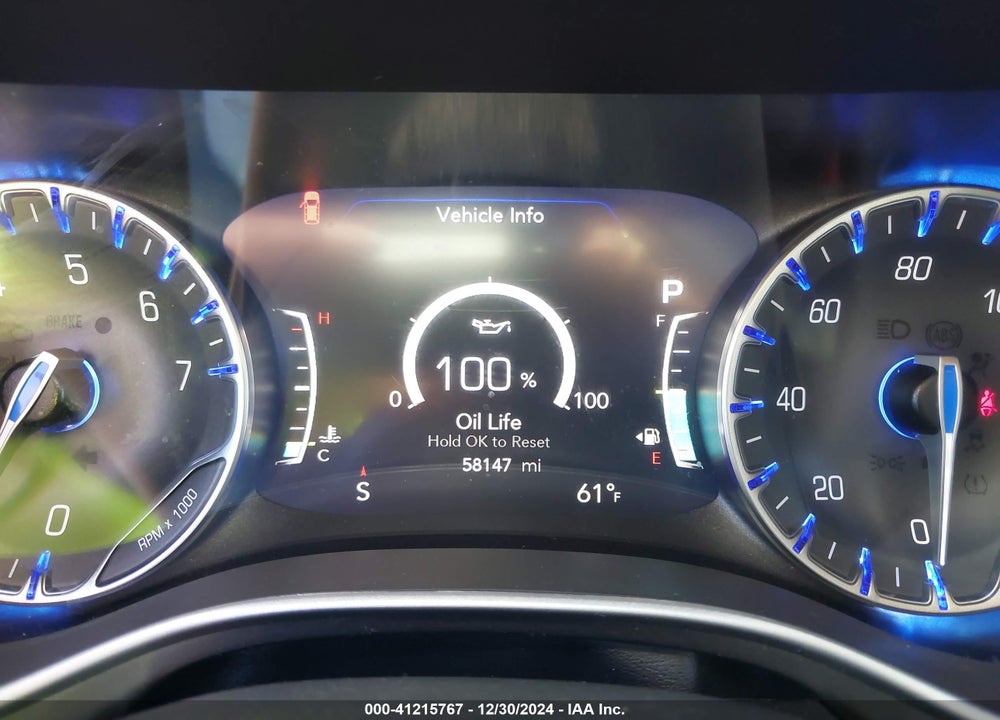 2022 CHRYSLER PACIFICA TOURING L VIN: 2C4RC1BG4NR111842