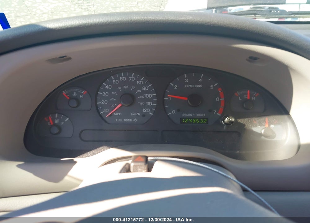 2004 FORD MUSTANG VIN: 1FAFP40424F114915