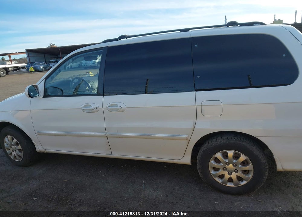 2005 KIA SEDONA EX/LX VIN: KNDUP132X56742975