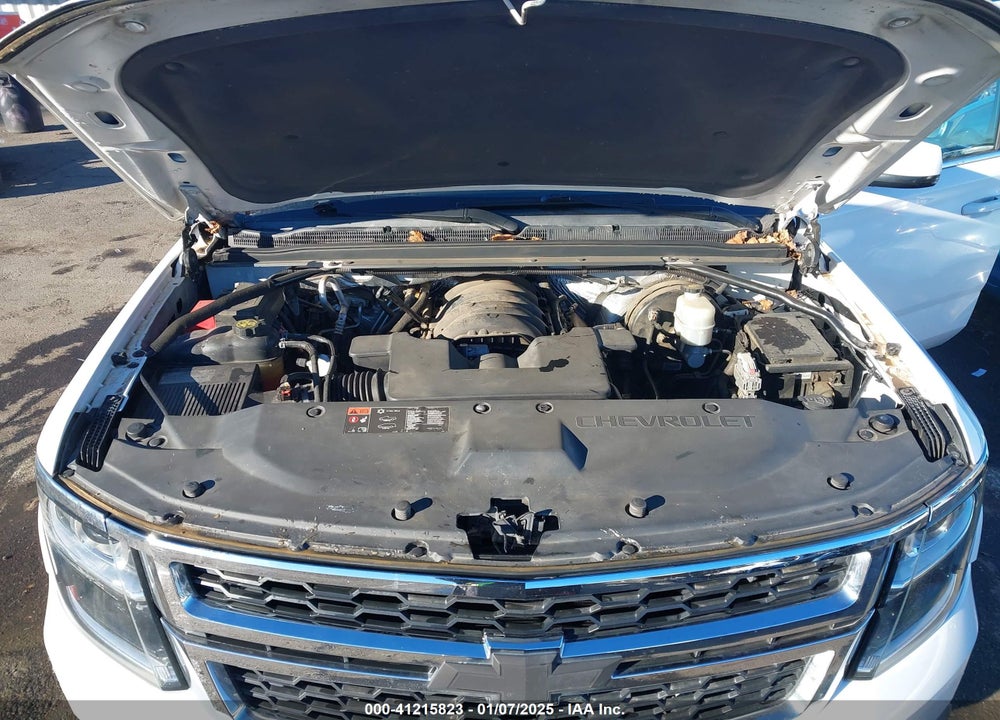 2015 CHEVROLET SUBURBAN 1500 LT VIN: 1GNSKJKC8FR194241