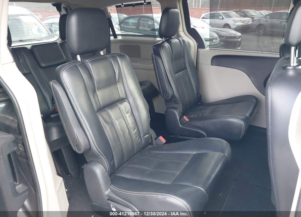2011 CHRYSLER TOWN & COUNTRY TOURING-L VIN: 2A4RR8DG7BR784425