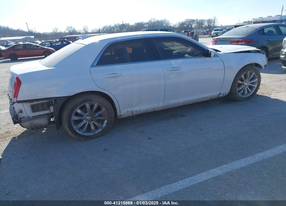 2019 CHRYSLER 300 VIN: 2C3CCARG7KH528969